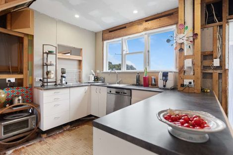 Photo of property in 14 Matipo Street, Castlecliff, Whanganui, 4501