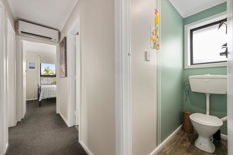 Photo of property in 132 Pacific Road, North New Brighton, Christchurch, 8083