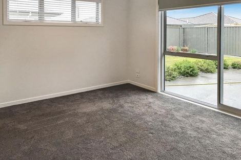 Photo of property in 7 Manganui Place, Te Awa, Napier, 4110