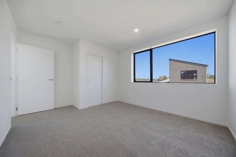 Photo of property in 6 Stableford Crescent, Opaheke, 2113