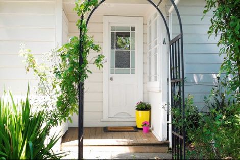 Photo of property in 5 Lighthouse Road, Bluff Hill, Napier, 4110