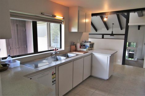 Photo of property in 6 Totara Place, Kerikeri, 0230