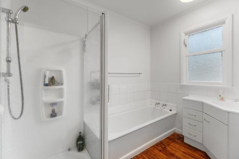 Photo of property in 12 Campbell Street, Leamington, Cambridge, 3432