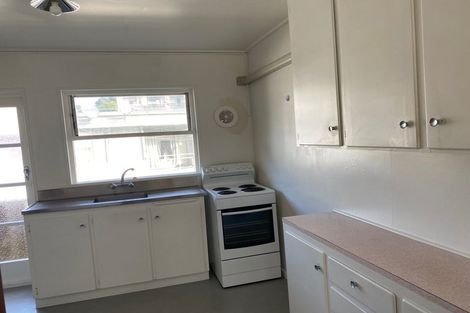 Photo of property in 9 Esplanade Road, Mount Eden, Auckland, 1024