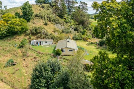 Photo of property in 1682 Ohura Road, Douglas, Stratford, 4392