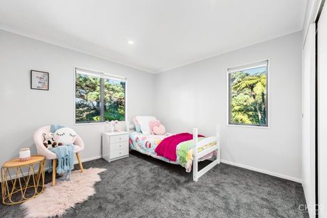 Photo of property in 175 Tirohanga Road, Tirohanga, Lower Hutt, 5010