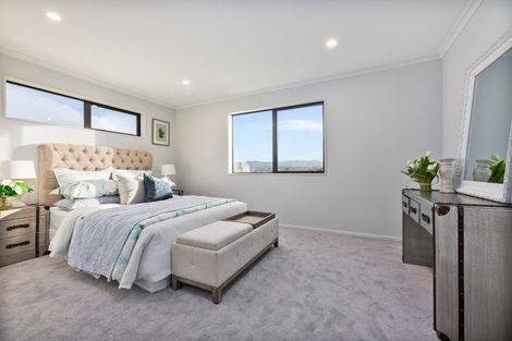 Photo of property in 6 Ambrosia Avenue, Henderson, Auckland, 0612