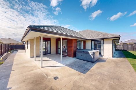 Photo of property in 3 Mahi Grove, Maewa, Feilding, 4702