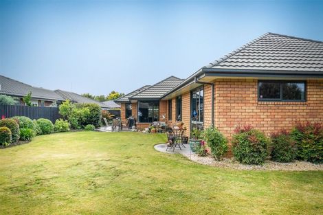 Photo of property in 10 John Morel Place, Parklands, Christchurch, 8083