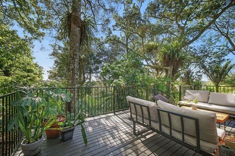 Photo of property in 2/26 Arcadia Crescent, Bayview, Auckland, 0629