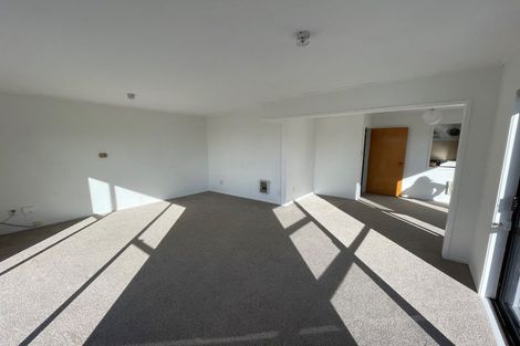 Photo of property in 11a Orewa Heights Crescent, Orewa, 0931