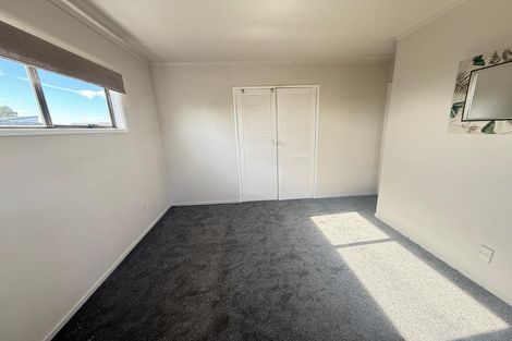 Photo of property in 1/15 Roseberry Avenue, Birkenhead, Auckland, 0626