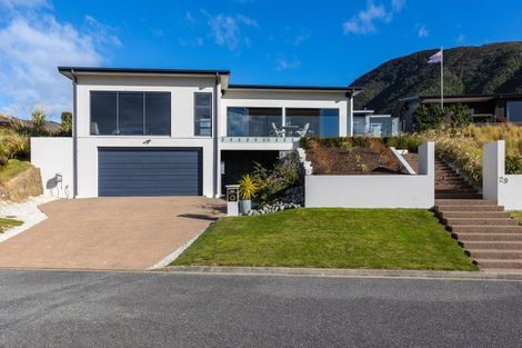 Photo of property in 29 Harbour View Heights, Picton, 7220