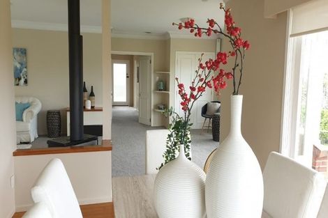 Photo of property in 123 Exmouth Road, Northcote, Auckland, 0627