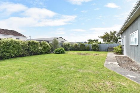 Photo of property in 84 East Belt, Rangiora, 7400