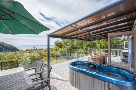 Photo of property in 62 Te Waaka Terrace, Kuratau, Turangi, 3381