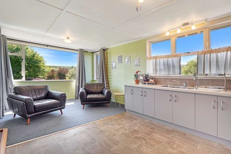 Photo of property in 6 Queens Crescent, Oamaru, 9400