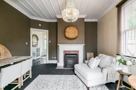 Photo of property in 159 Carlyle Street, Napier South, Napier, 4110