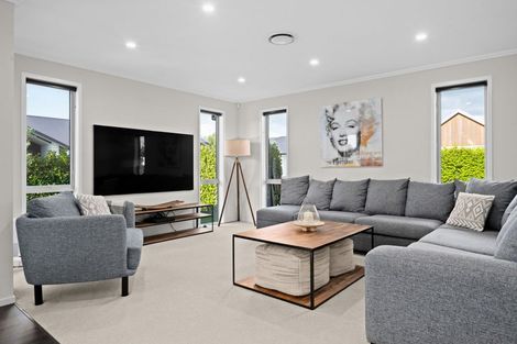 Photo of property in 2 Avian Place, Flagstaff, Hamilton, 3210