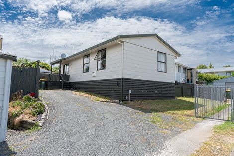 Photo of property in 2b Tui Avenue, Forest Lake, Hamilton, 3200