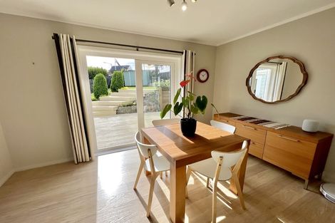 Photo of property in 5 Cambrian Street, Churton Park, Wellington, 6037