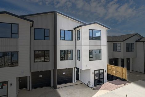 Photo of property in 26b Russell Road, Manurewa, Auckland, 2102