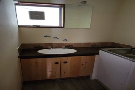 Photo of property in 22 Shortland Street, Regent, Whangarei, 0112