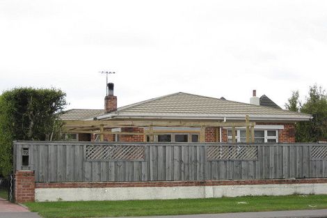 Photo of property in 72 Ivory Street, Rangiora, 7400