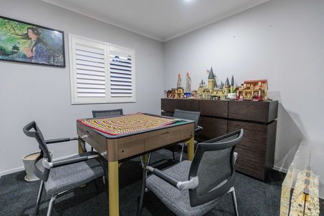 Photo of property in 202 Westchester Drive, Churton Park, Wellington, 6037