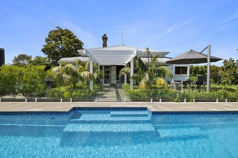 Photo of property in 190 Smart Road, Hillsborough, New Plymouth, 4372