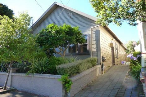 Photo of property in 14 Te Wharepouri Street, Berhampore, Wellington, 6023