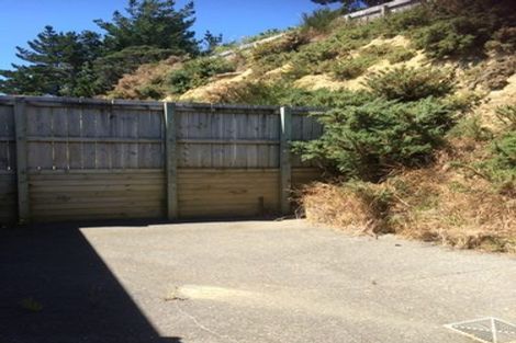 Photo of property in 4 Mitika Way, Strathmore Park, Wellington, 6022