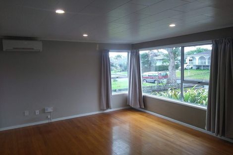 Photo of property in 59 Chilcott Road, Henderson, Auckland, 0612