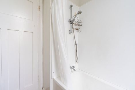 Photo of property in 2 John Street, Abbotsford, Dunedin, 9018