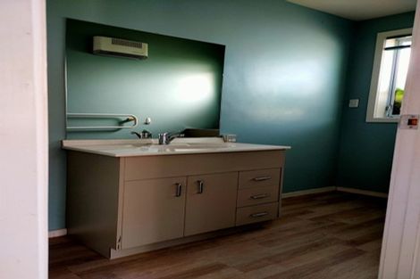 Photo of property in 3/17 Waimairi Road, Upper Riccarton, Christchurch, 8041