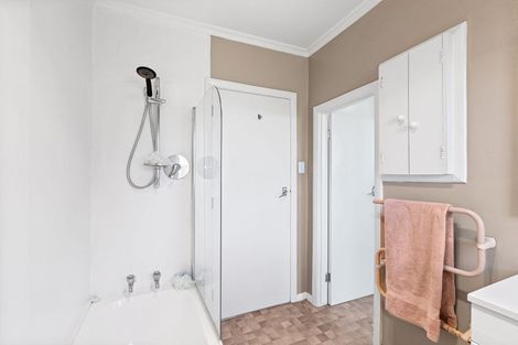 Photo of property in 14 Tawa Street, Levin, 5510