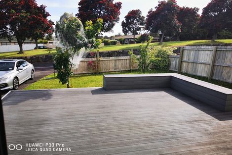 Photo of property in 3/35 Highland Park Drive, Highland Park, Auckland, 2010