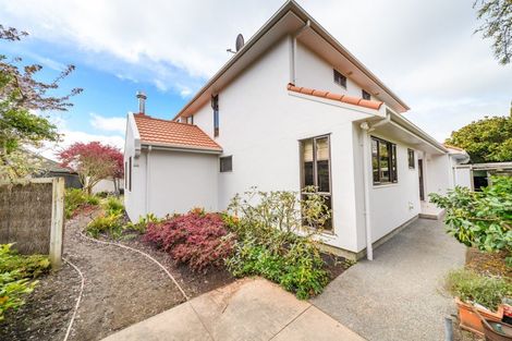 Photo of property in 44 Ihaka Street, Hokowhitu, Palmerston North, 4410