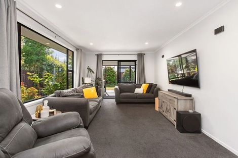 Photo of property in 2/42 Briarmont Street, Avondale, Christchurch, 8061