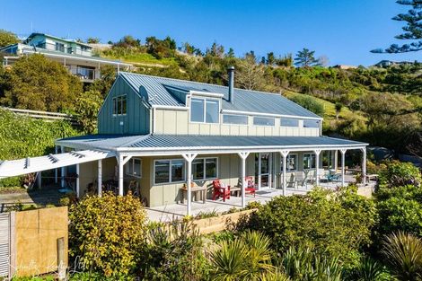 Photo of property in 12 Cliff Street, Pahi, Paparoa, 0571