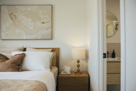 Photo of property in 7/664 Swanson Road, Swanson, Auckland, 0612