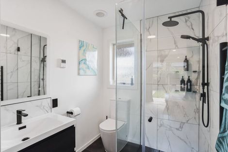 Photo of property in 1 Flaxgrove Place, Parklands, Christchurch, 8083