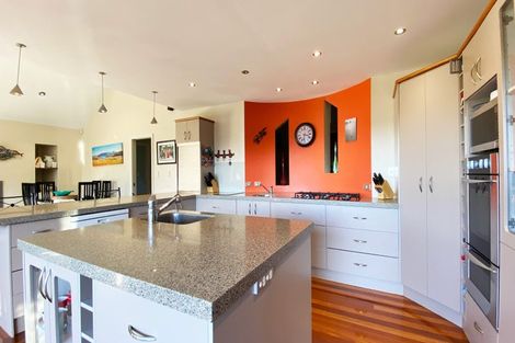 Photo of property in 34 Hayley Lane, East Tamaki Heights, Auckland, 2016