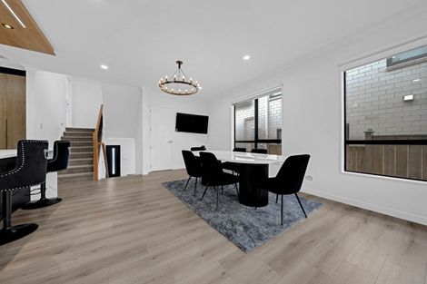 Photo of property in 2a Ballyalton Crescent, Flat Bush, Auckland, 2019