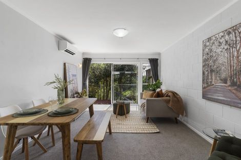 Photo of property in 2/26 Paramu Avenue, Birkdale, Auckland, 0626