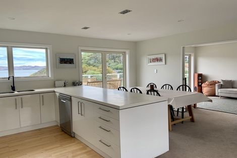 Photo of property in 9 Bayview Place, Cass Bay, Lyttelton, 8082