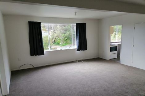 Photo of property in 13 Haven Grove, Naenae, Lower Hutt, 5011
