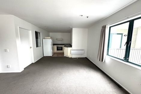 Photo of property in Courtenay Apartments, 604/120 Courtenay Place, Te Aro, Wellington, 6011