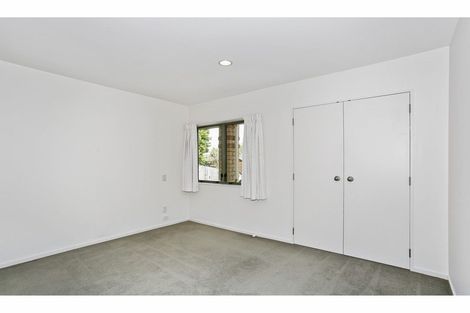 Photo of property in 9 Len Garlick Place, Pahurehure, Papakura, 2113