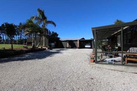 Photo of property in 167 Wymer Road, Glenbrook, Waiuku, 2681